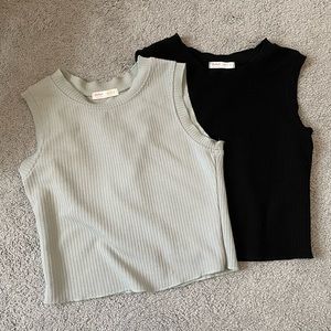 Black and sage green cropped tank tops